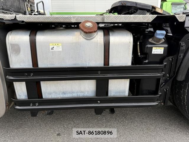 Mitsubishi GREAT 2013-06 7060937-25