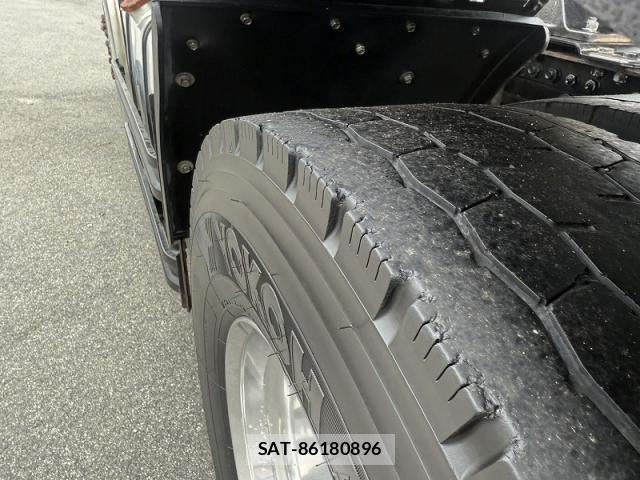 Mitsubishi GREAT 2013-06 7060937-27