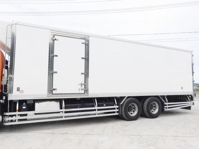 Mitsubishi GREAT 2016-03 7199784-11