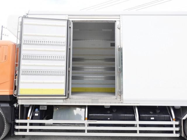 Mitsubishi GREAT 2016-03 7199784-12