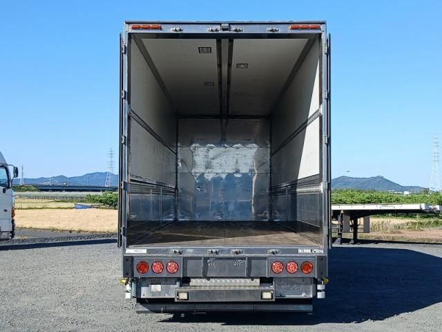 Mitsubishi GREAT 2017-01 7199787-21