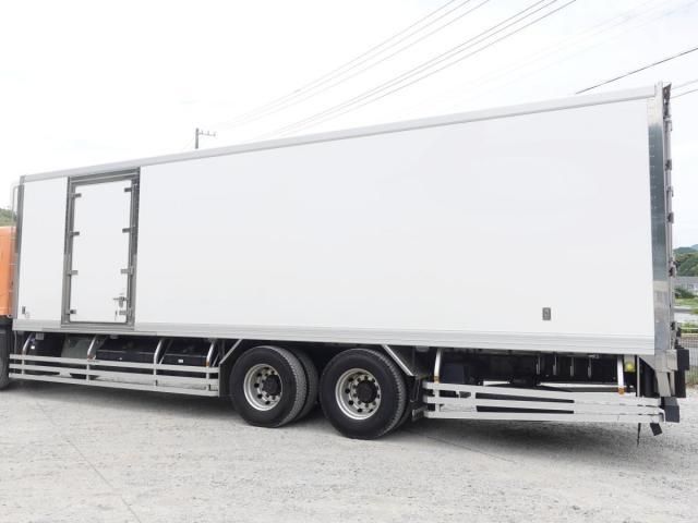 Mitsubishi GREAT 2016-03 7199788-10