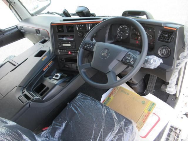 Mitsubishi GREAT 2026-02 7199763-9