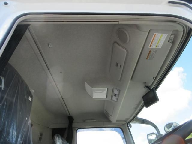 Mitsubishi GREAT 2026-02 7199763-14