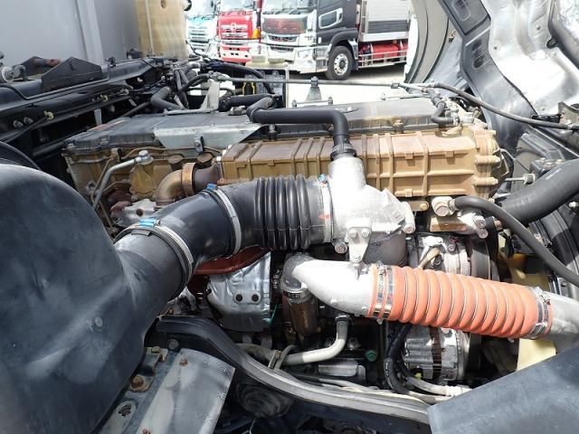 Mitsubishi GREAT 2015-12 7199782-22