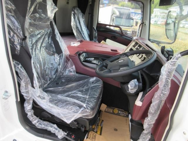Mitsubishi GREAT 2026-02 7199775-6