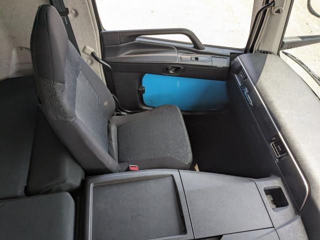 Mitsubishi GREAT 2023-11 7199761-26