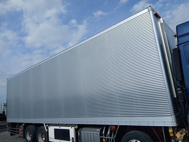 Mitsubishi GREAT 2022-05 7199779-16