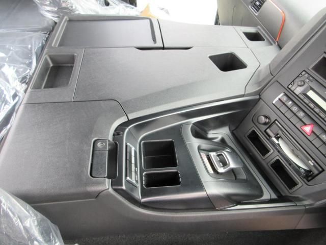 Mitsubishi GREAT 2026-02 7199773-10