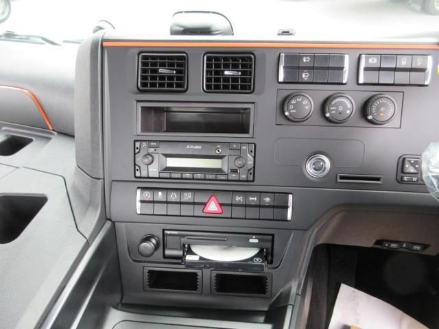 Mitsubishi GREAT 2026-02 7199773-12