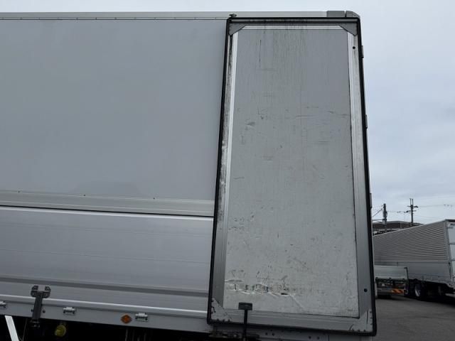 Mitsubishi GREAT 2018-07 7199781-10