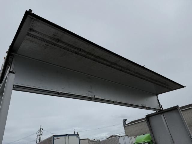 Mitsubishi GREAT 2018-07 7199781-19