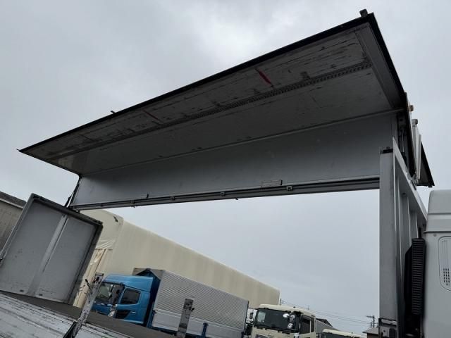 Mitsubishi GREAT 2018-07 7199781-27