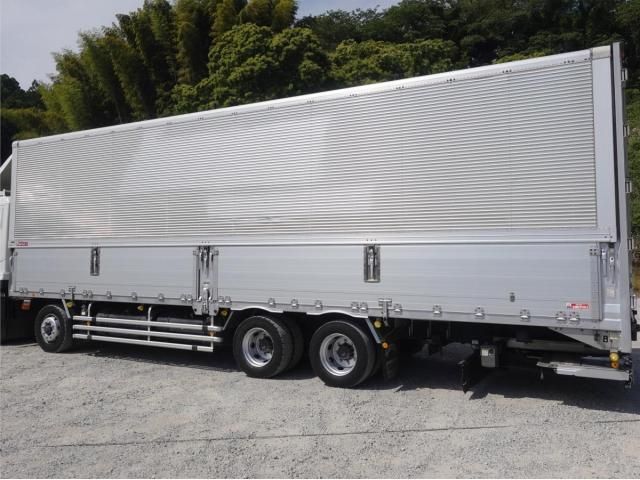Mitsubishi GREAT 2017-03 7199786-9