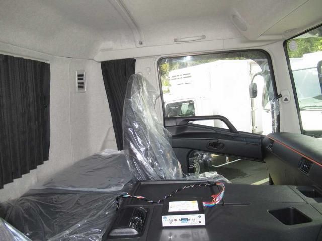 Mitsubishi GREAT 2025-10 7199777-21