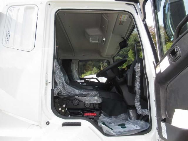 Mitsubishi GREAT 2025-10 7199777-22