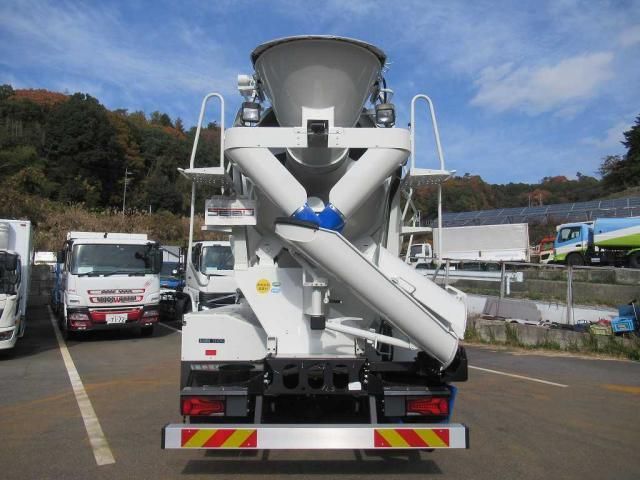 Mitsubishi GREAT 2025-10 7199777-4