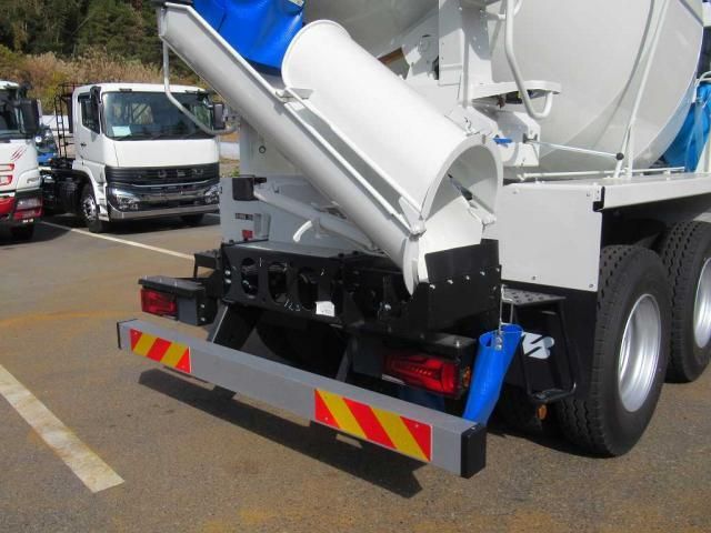 Mitsubishi GREAT 2025-10 7199777-7