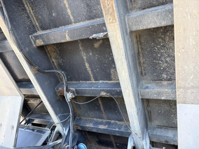 Mitsubishi GREAT 2014-05 7199778-26