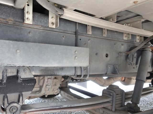 Mitsubishi GREAT 2017-03 7199785-26
