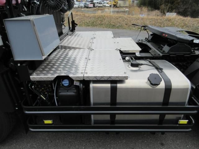 Mitsubishi GREAT 2026-02 7199770-25
