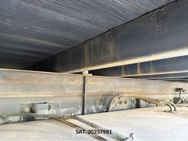 Mitsubishi GREAT 2015-12 7252474-14