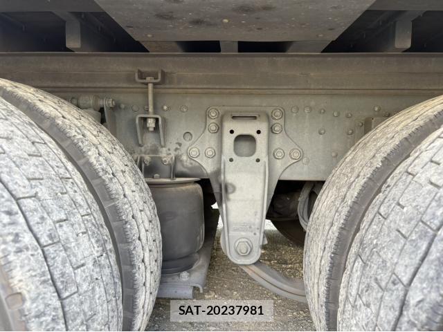 Mitsubishi GREAT 2015-12 7252474-15