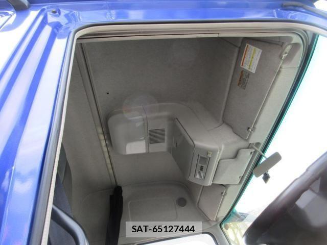 Mitsubishi GREAT 2021-04 7252473-16