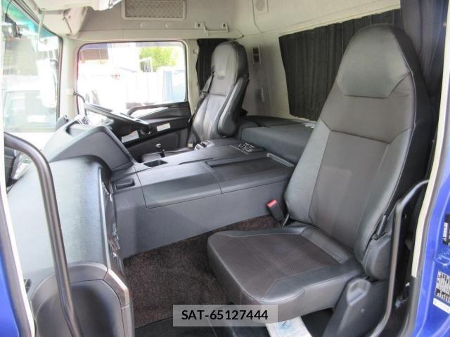 Mitsubishi GREAT 2021-04 7252473-18