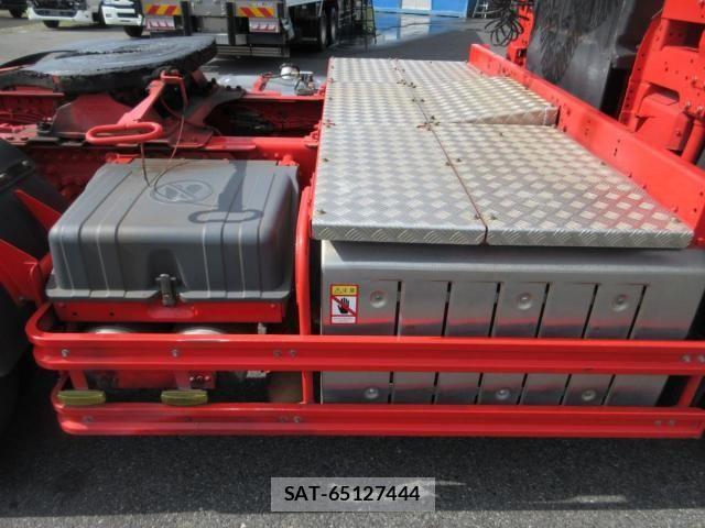 Mitsubishi GREAT 2021-04 7252473-27