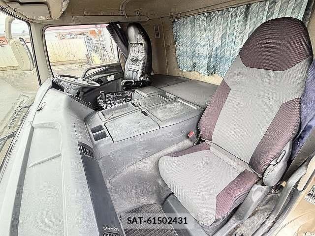 Mitsubishi GREAT 2014-06 7252475-14