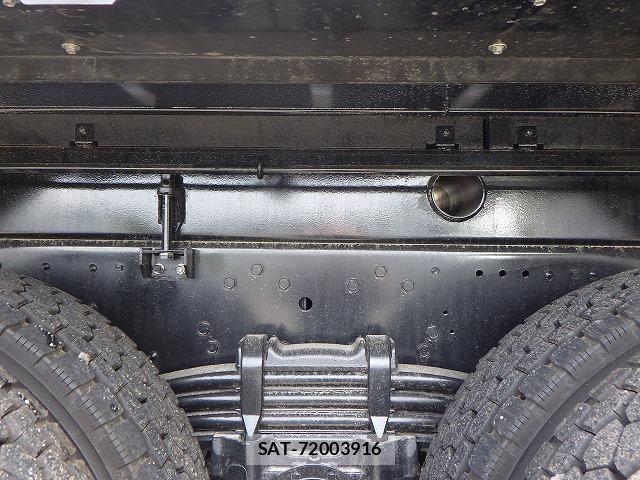 Mitsubishi GREAT 2026-01 7252467-21