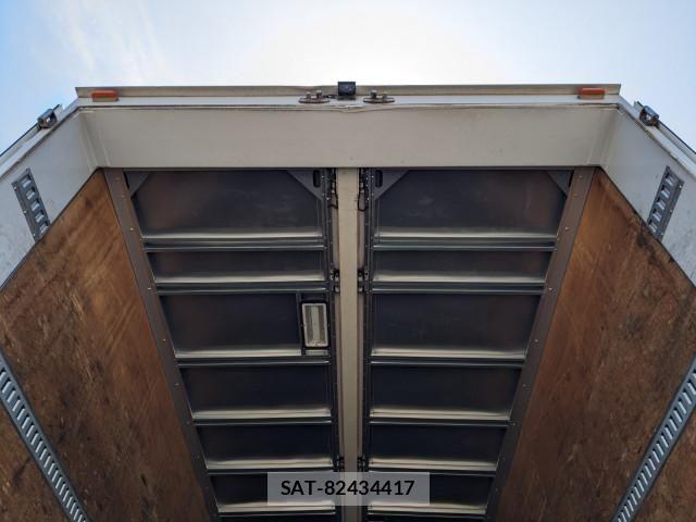 Mitsubishi GREAT 2016-06 7252480-9