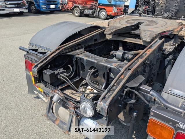 Mitsubishi GREAT 2014-02 7252483-12