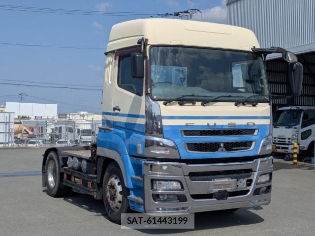 Mitsubishi GREAT 2014-02 7252483-1