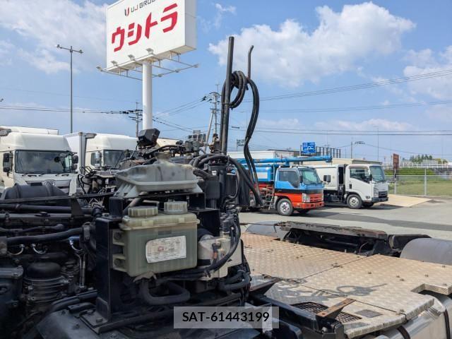 Mitsubishi GREAT 2014-02 7252483-25