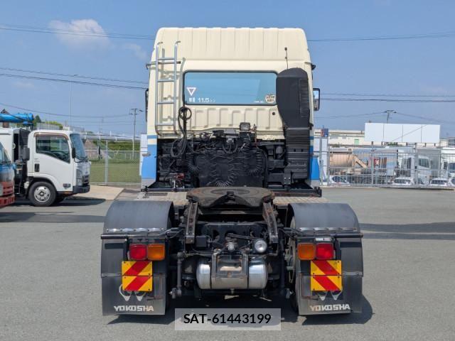 Mitsubishi GREAT 2014-02 7252483-6
