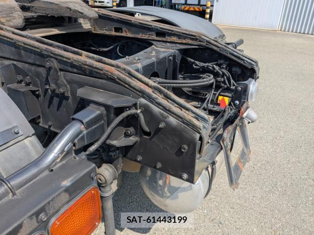 Mitsubishi GREAT 2014-02 7252483-7