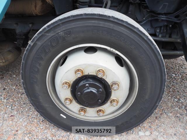 Mitsubishi GREAT 2017-03 7252479-11