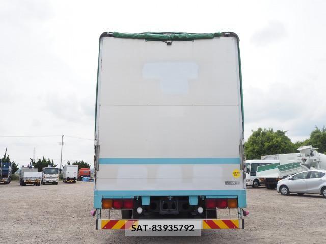 Mitsubishi GREAT 2017-03 7252479-3