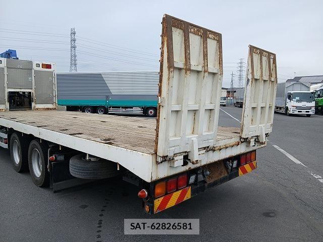 Mitsubishi GREAT 2019-03 7252466-13