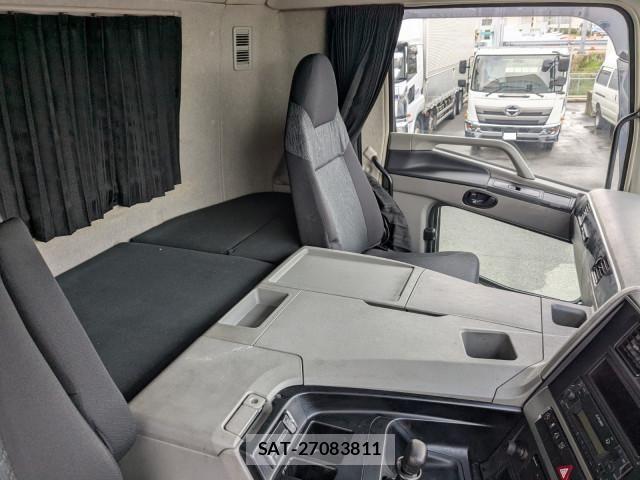 Mitsubishi GREAT 2022-04 7252476-20