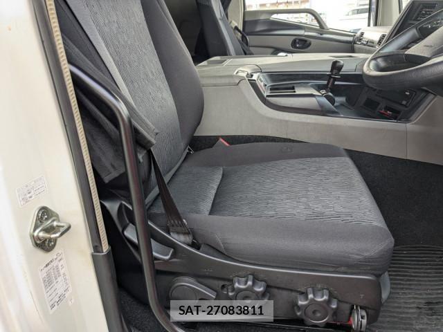 Mitsubishi GREAT 2022-04 7252476-23