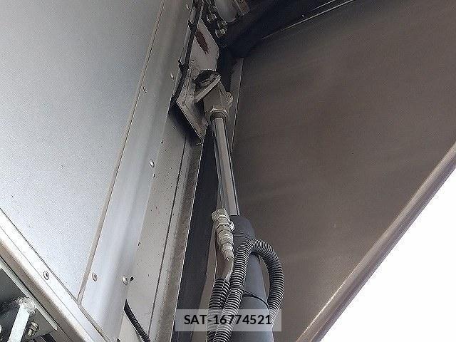 Mitsubishi GREAT 2015-04 7252477-7