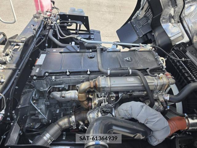Mitsubishi GREAT 2026-03 7252463-13