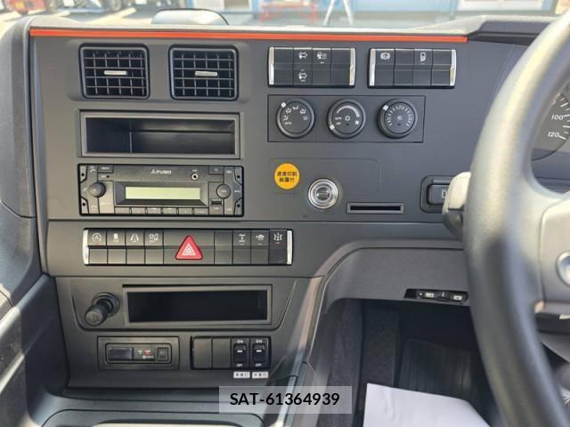 Mitsubishi GREAT 2026-03 7252463-18