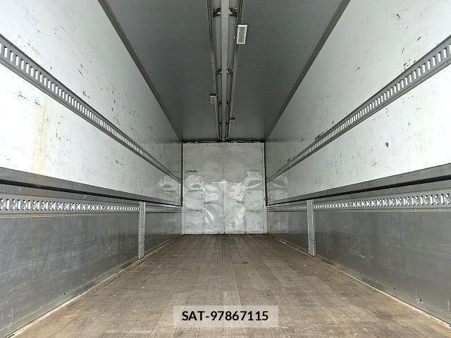 Mitsubishi GREAT 2017-12 7252472-15