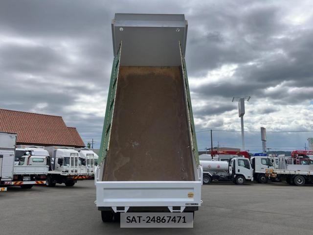 Mitsubishi GREAT 2018-09 7273050-9