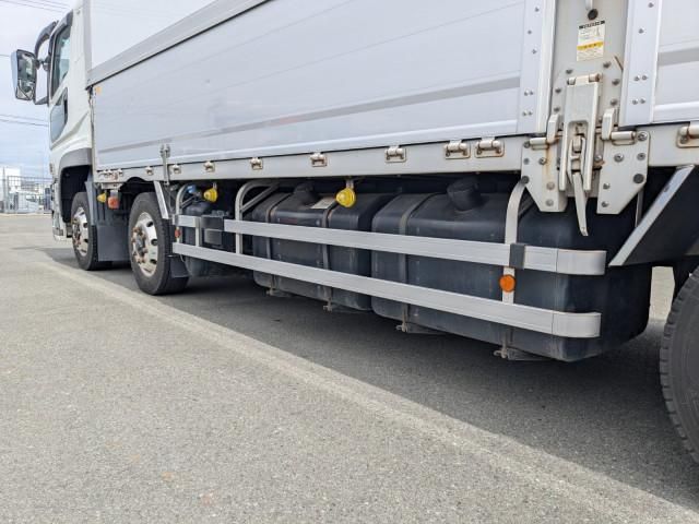 Mitsubishi GREAT 2021-04 7306729-17