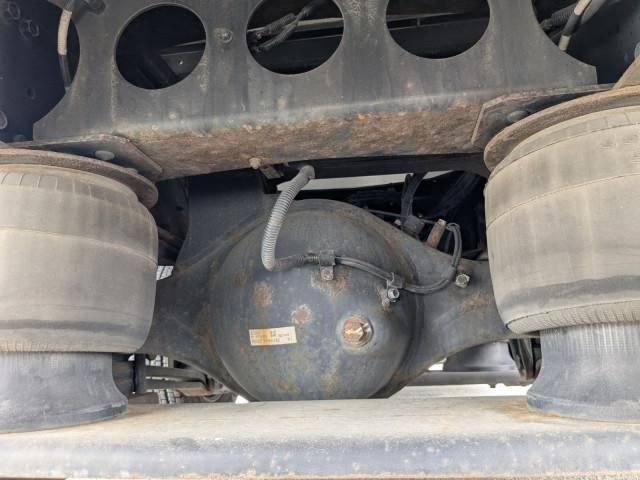 Mitsubishi GREAT 2021-04 7306729-19